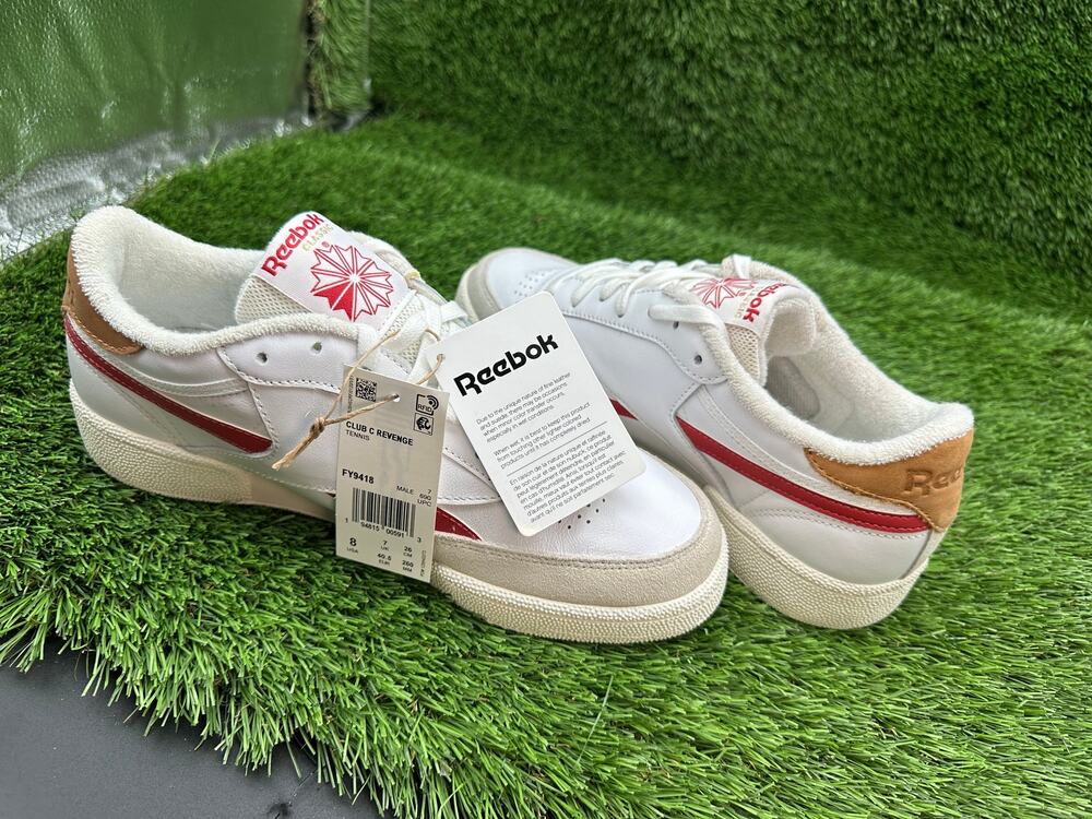 Reebok Club C Revenge FY9418 Athletic Sneaker Mens 8 White Leather Sports Tennis